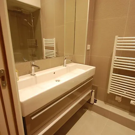 2 Bedrooms Latin Quarter פריז